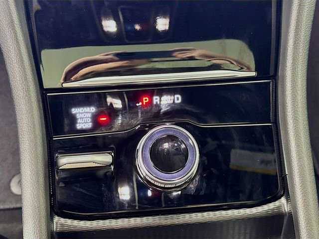 New 2025 Jeep Grand Cherokee Limited w/ Luxury Tech Group II image 20