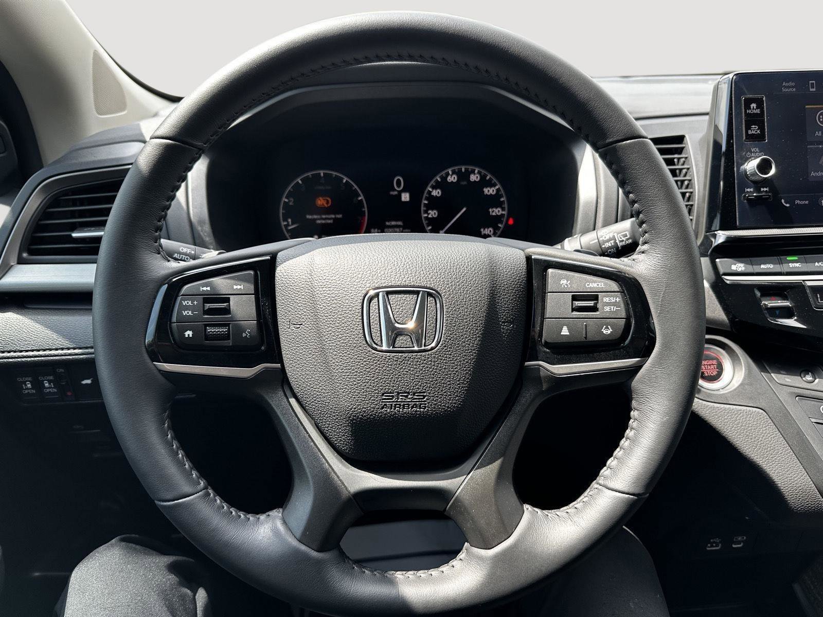 Certified 2025 Honda Odyssey EX-L image 10