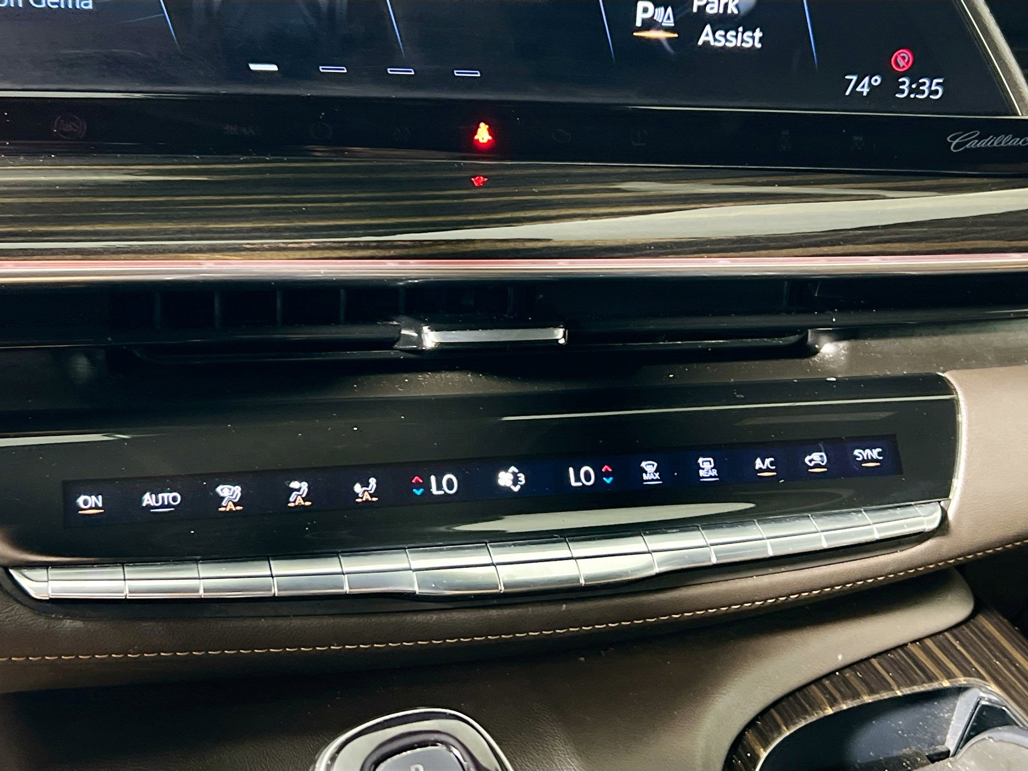 Used 2023 Cadillac Escalade ESV Sport w/ Touring Package RWD image 27