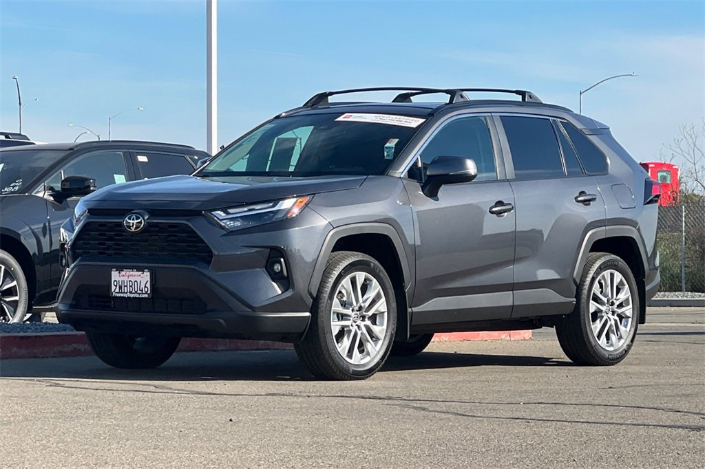 Certified 2025 Toyota RAV4 XLE Premium image 10