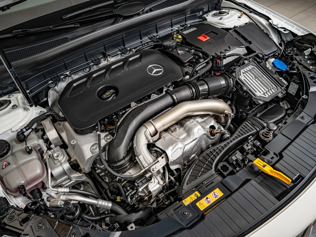 Certified 2026 Mercedes-Benz GLB 250 4MATIC image 41
