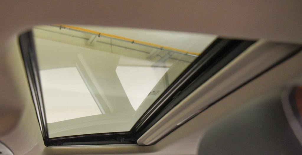 Used 2023 Nissan Altima 2.5 SR w/ SR Premium Package image 25