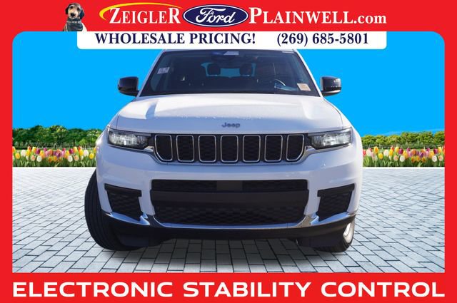 Used 2023 Jeep Grand Cherokee L Laredo w/ Luxury Tech Group I image 8