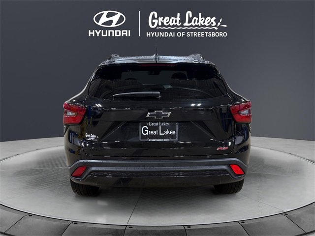 Used 2025 Chevrolet Trax RS w/ Sunroof Package image 4