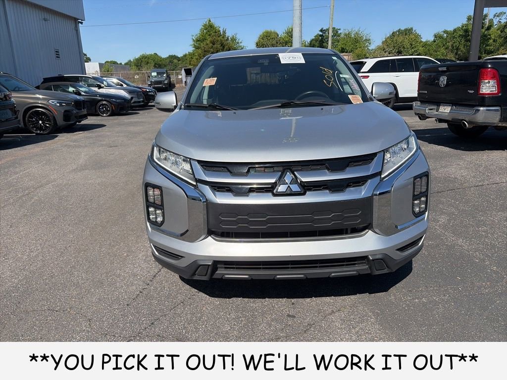 Used 2021 Mitsubishi Outlander Sport SE FWD image 2