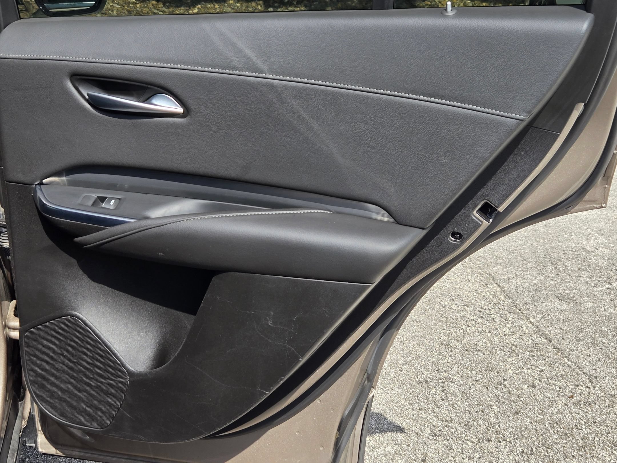 Used 2024 Cadillac XT4 Premium Luxury FWD image 27