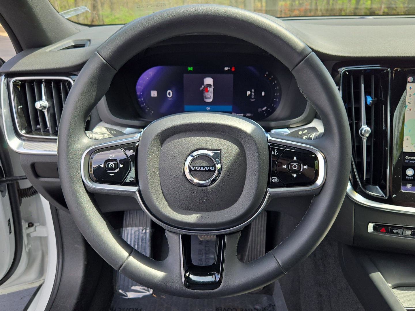 Used 2024 Volvo S60 B5 Plus w/ Protection Package Premier image 17