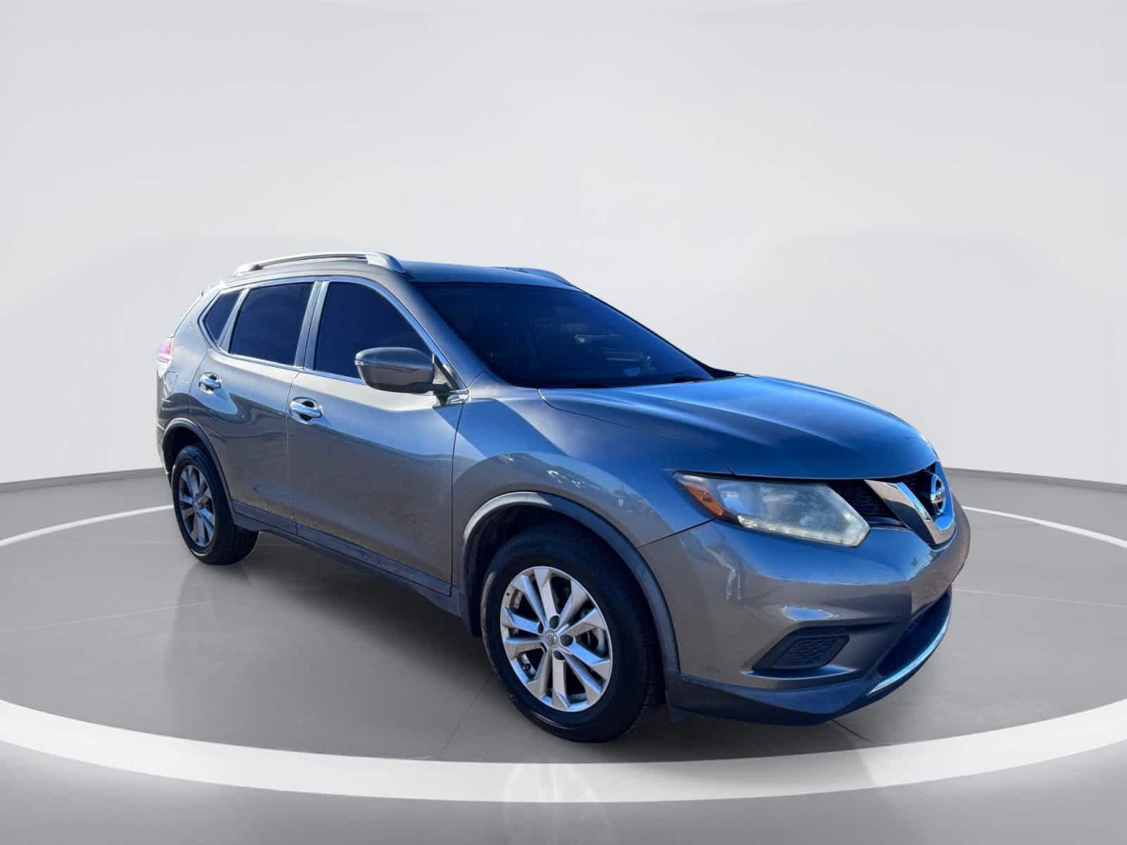 Used 2016 Nissan Rogue SV FWD image 6