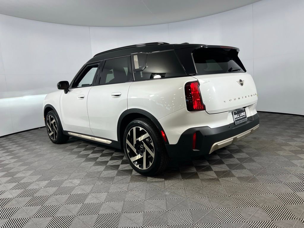 Used 2025 MINI Cooper Countryman SE w/ Comfort Package Max image 10