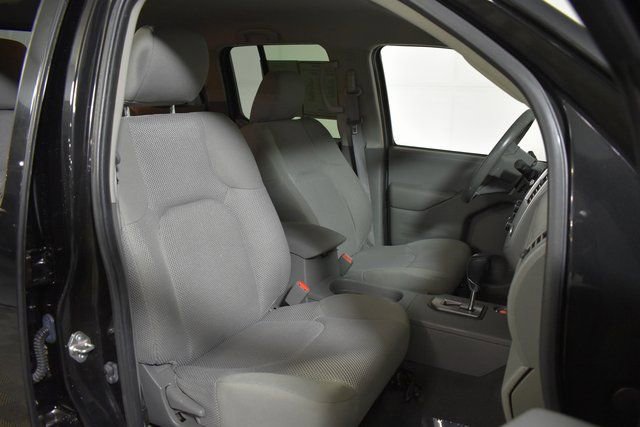Used 2020 Nissan Frontier SV w/ Midnight Edition Floor Mats image 32
