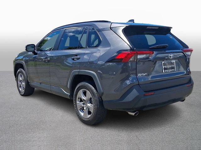 Used 2025 Toyota RAV4 XLE AWD/4WD image 6