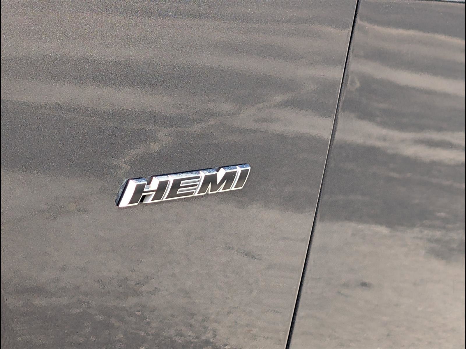 Used 2016 Dodge Challenger R/T Plus image 23