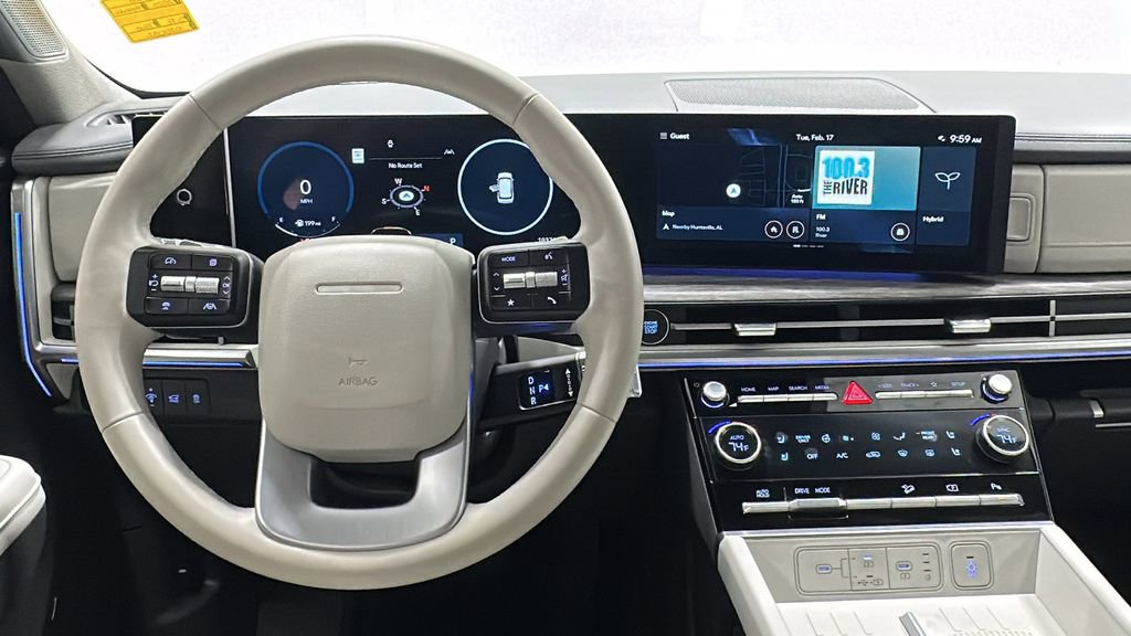 Used 2025 Hyundai Santa Fe Limited image 11