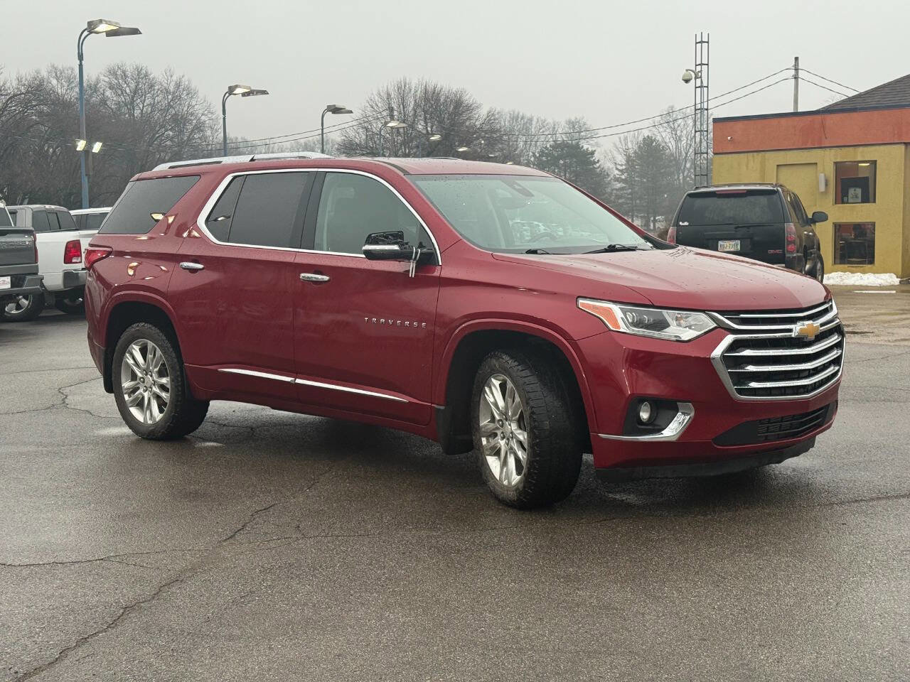 Used 2018 Chevrolet Traverse High Country image 2