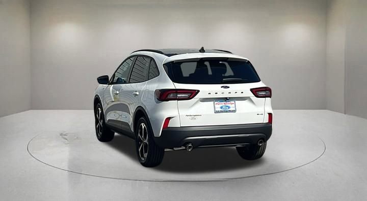 New 2025 Ford Escape ST-Line Select image 6