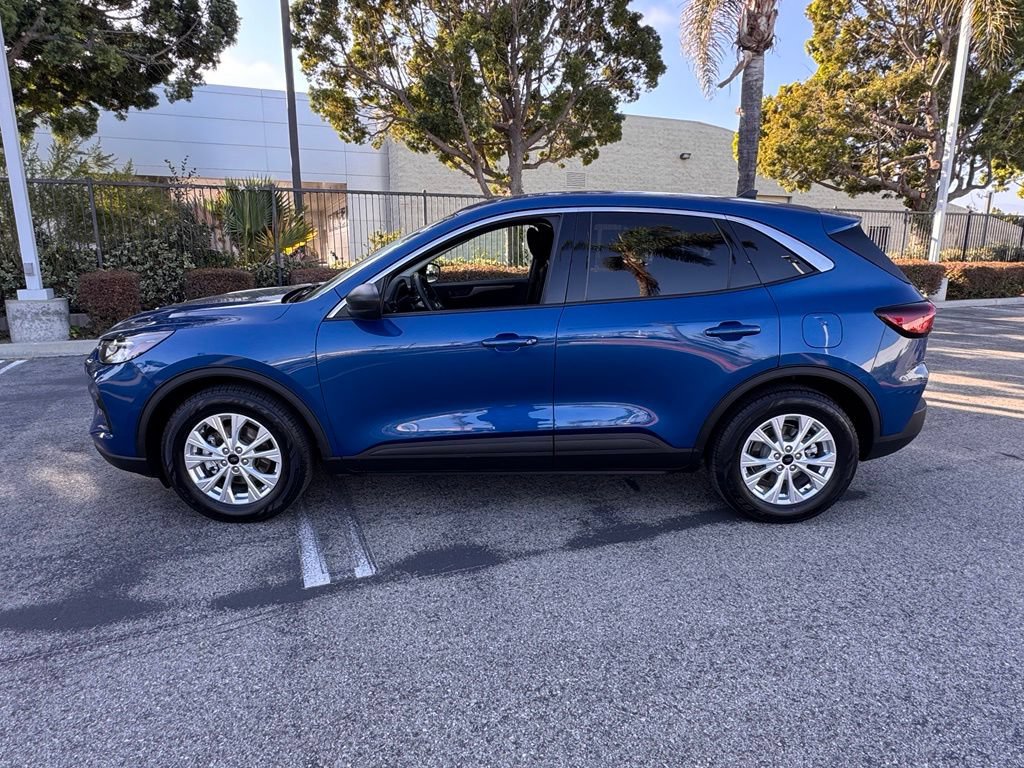 Used 2023 Ford Escape Active FWD image 5