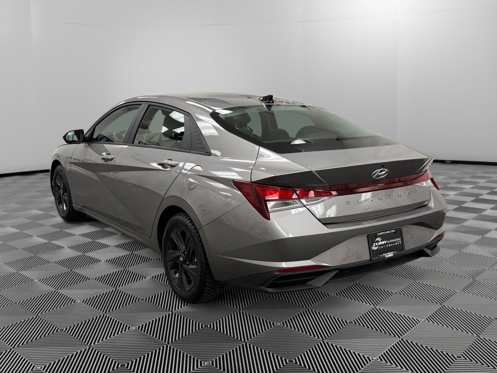 Certified 2023 Hyundai Elantra SEL image 3