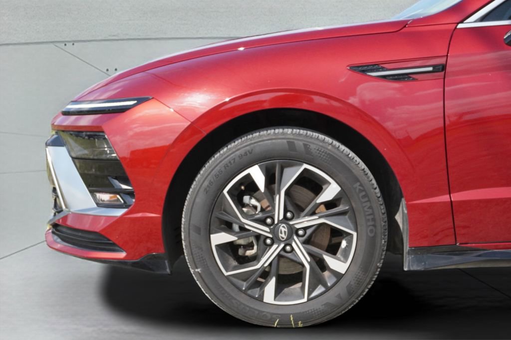 Used 2025 Hyundai Sonata SEL FWD image 34