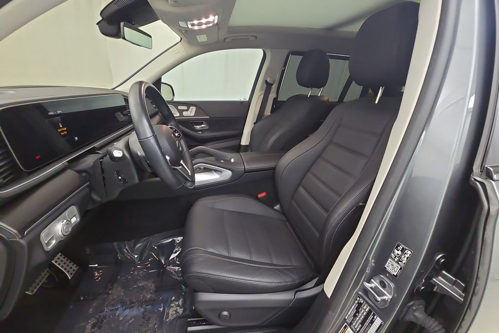 Used 2023 Mercedes-Benz GLS 450 4MATIC w/ AMG Line Exterior image 12