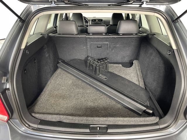 Used 2011 Volkswagen Jetta TDI FWD image 17