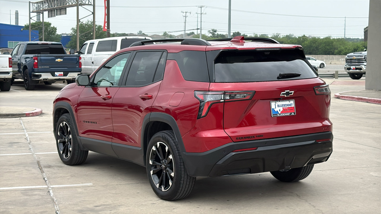 Used 2025 Chevrolet Equinox RS w/ Safety and Technology Package AWD/4WD image 3