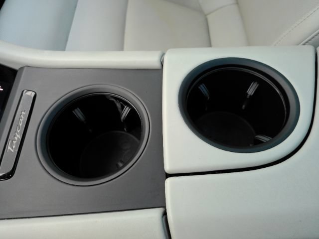 Used 2020 Porsche Taycan 4S AWD/4WD image 46