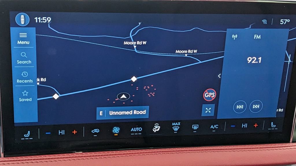 Used 2025 Lincoln Corsair Grand Touring w/ Towing Package image 26