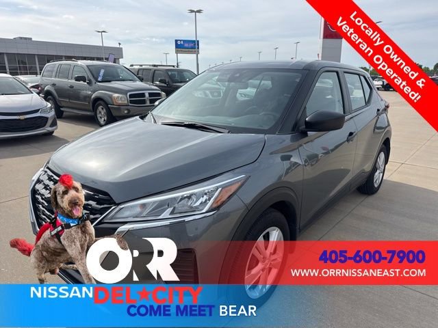 Certified 2025 Nissan Kicks Play S