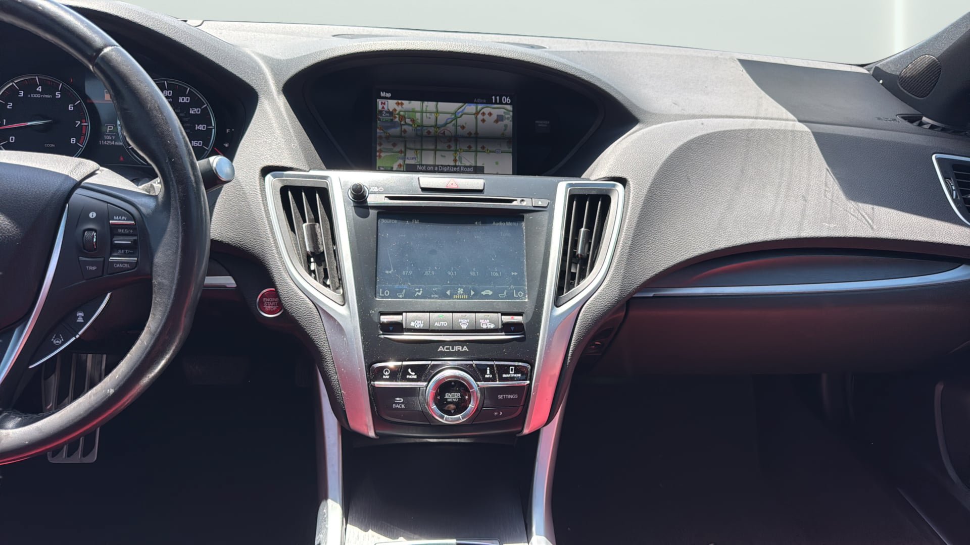 Used 2018 Acura TLX w/ Technology & A-SPEC Package FWD image 15