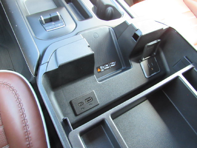 Certified 2024 GMC Sierra 2500 Denali Ultimate AWD/4WD image 28