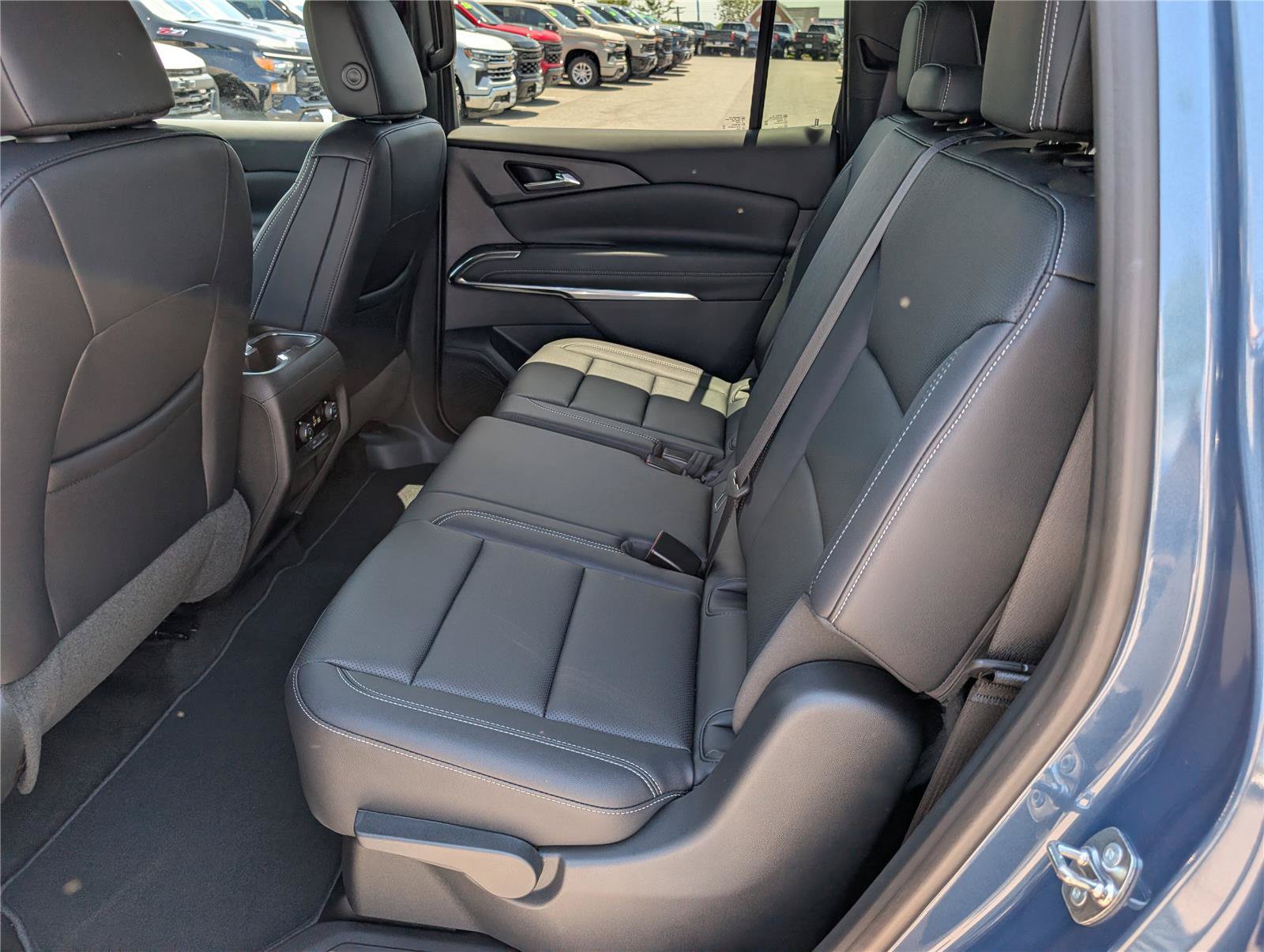 New 2026 Chevrolet Traverse LT AWD/4WD image 11