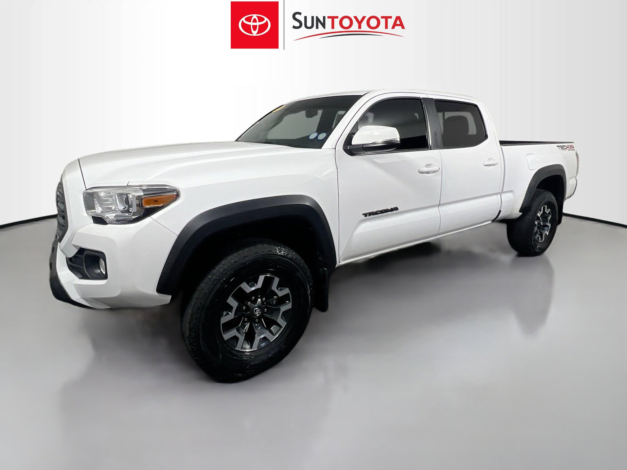 Used 2021 Toyota Tacoma TRD Off-Road image 9