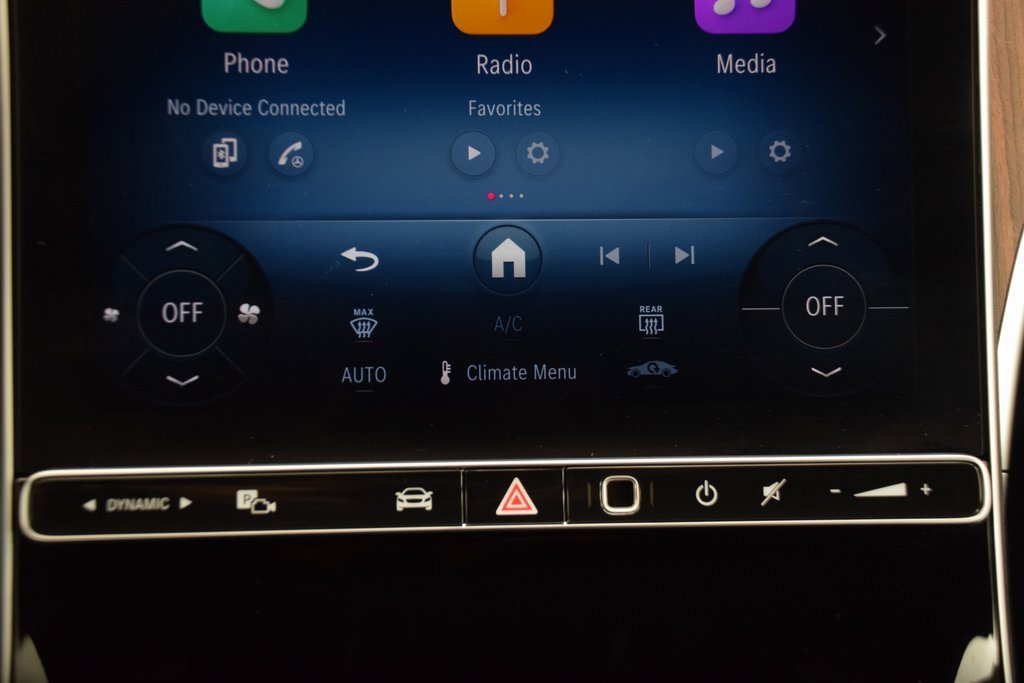 Certified 2025 Mercedes-Benz C 300 Sedan image 27