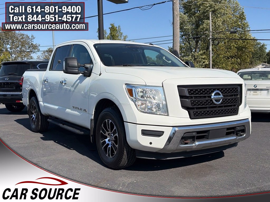 Used 2020 Nissan Titan SV w/ SV Convenience Package AWD/4WD image 3