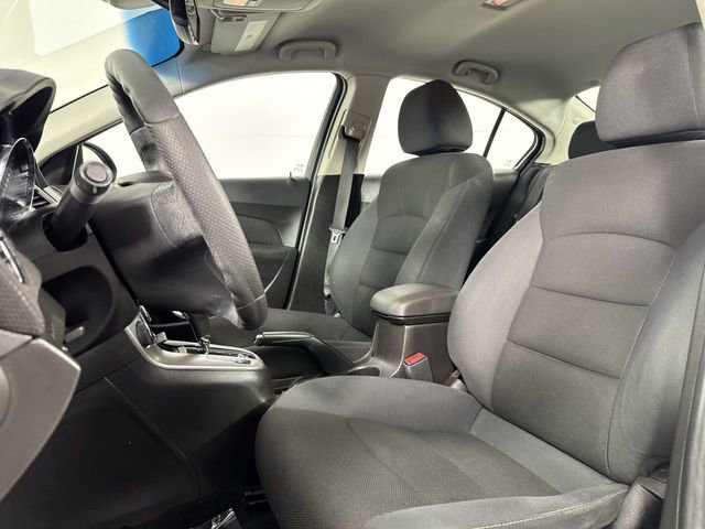 Used 2016 Chevrolet Cruze LT image 19