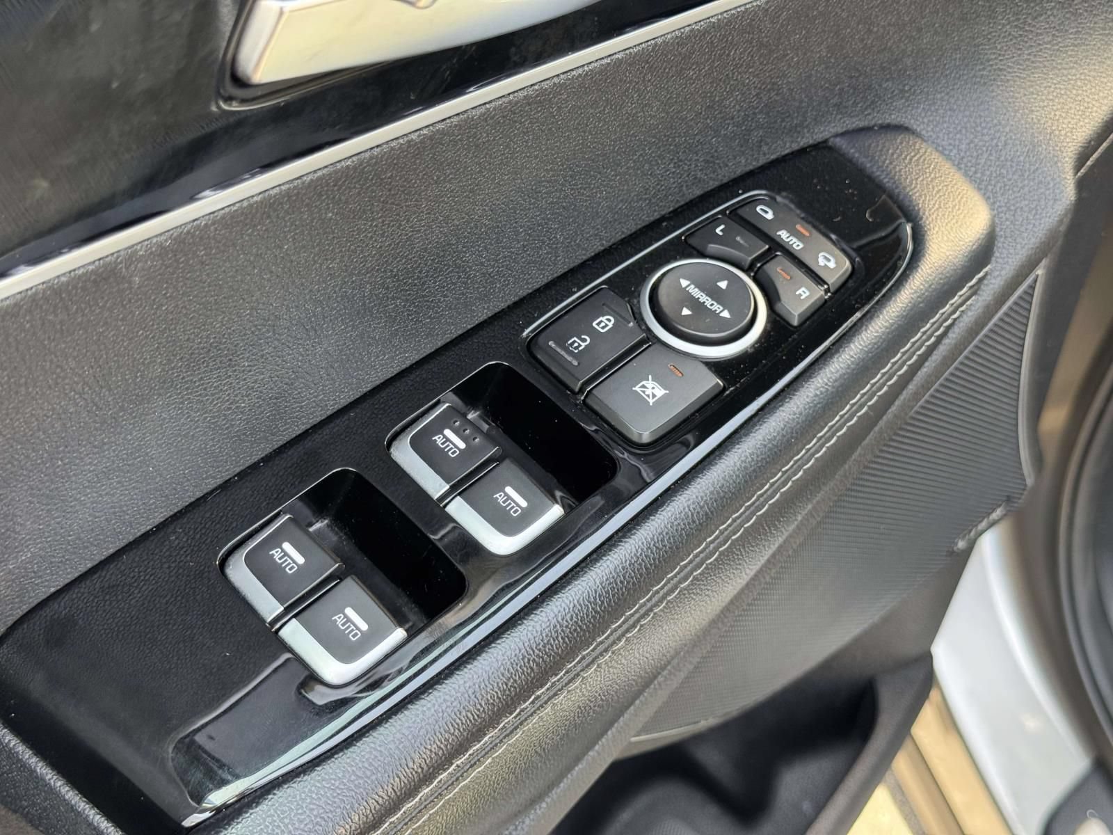 Used 2016 Kia Sorento SX AWD/4WD image 14