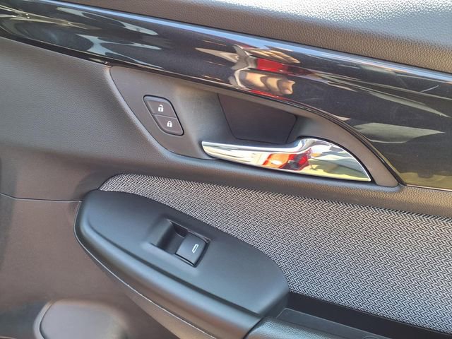 Used 2024 Chevrolet TrailBlazer LT w/ LT Cold Weather Package FWD image 76