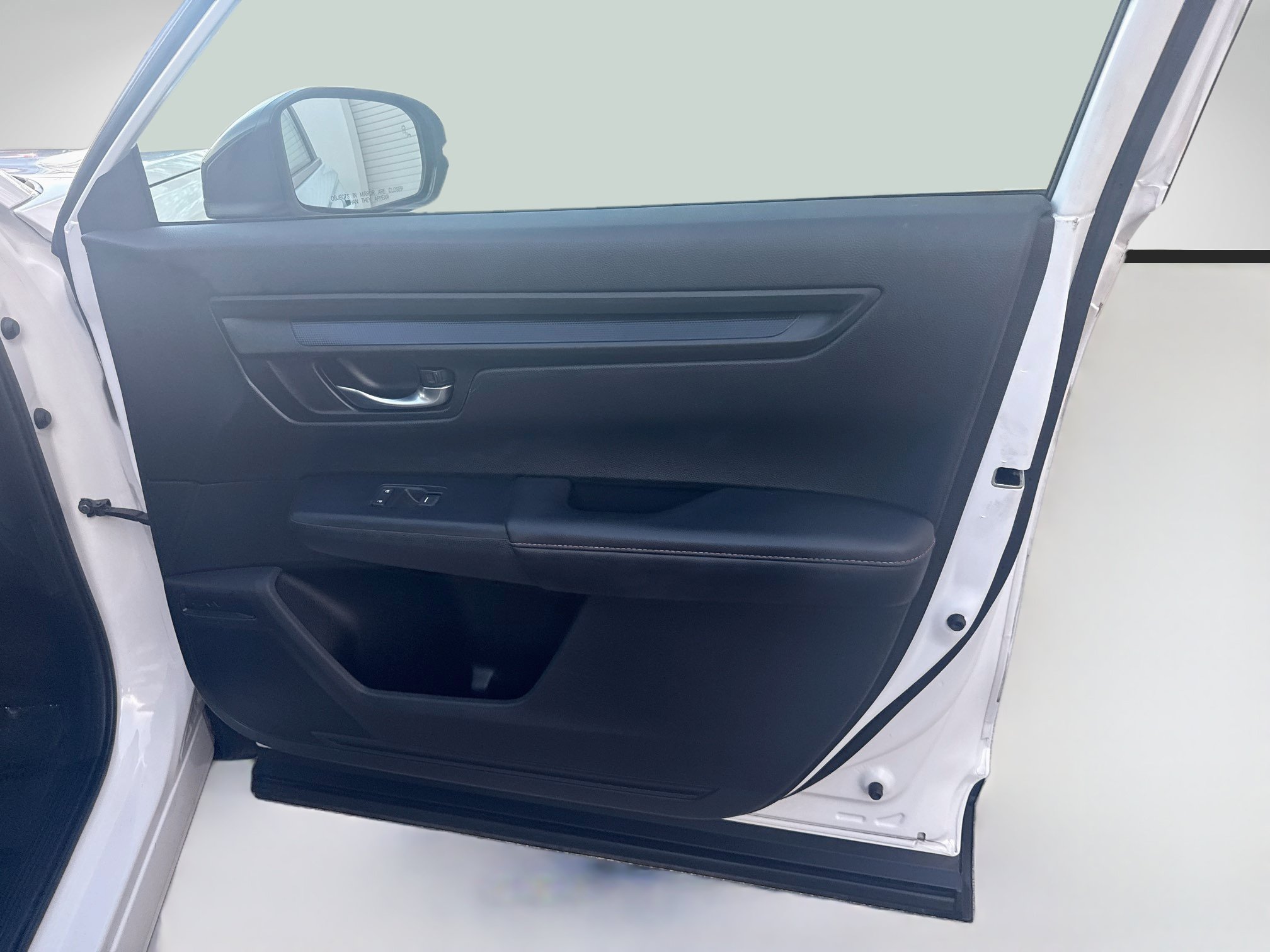 Used 2025 Honda CR-V Sport-L image 33