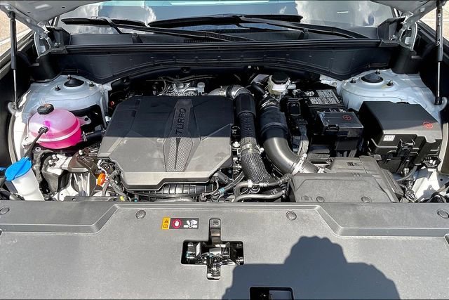 New 2025 Hyundai Santa Fe Limited image 11