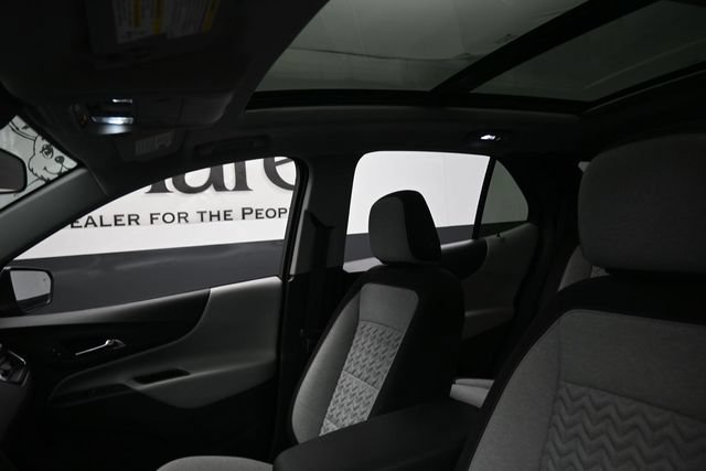 Used 2023 Chevrolet Equinox LT FWD image 18