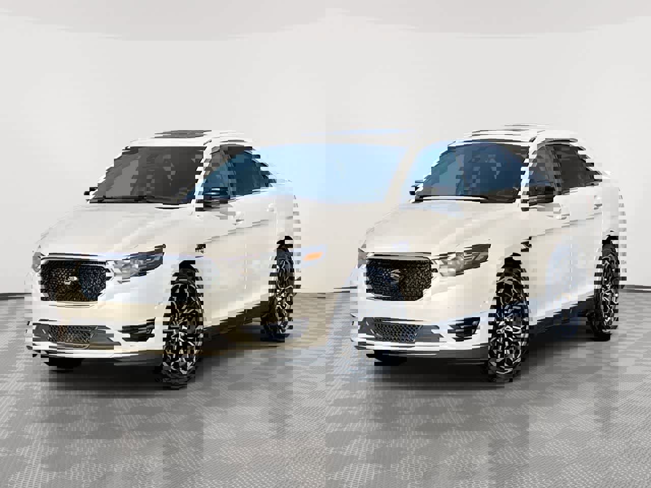 Used 2015 Ford Taurus SHO w/ Equipment Group 401A image 1