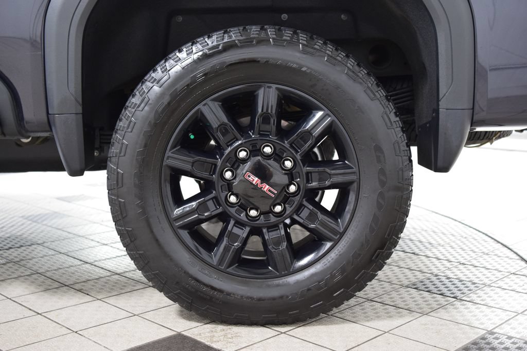 Used 2024 GMC Sierra 2500 AT4 w/ AT4 Premium Plus Package AWD/4WD image 31