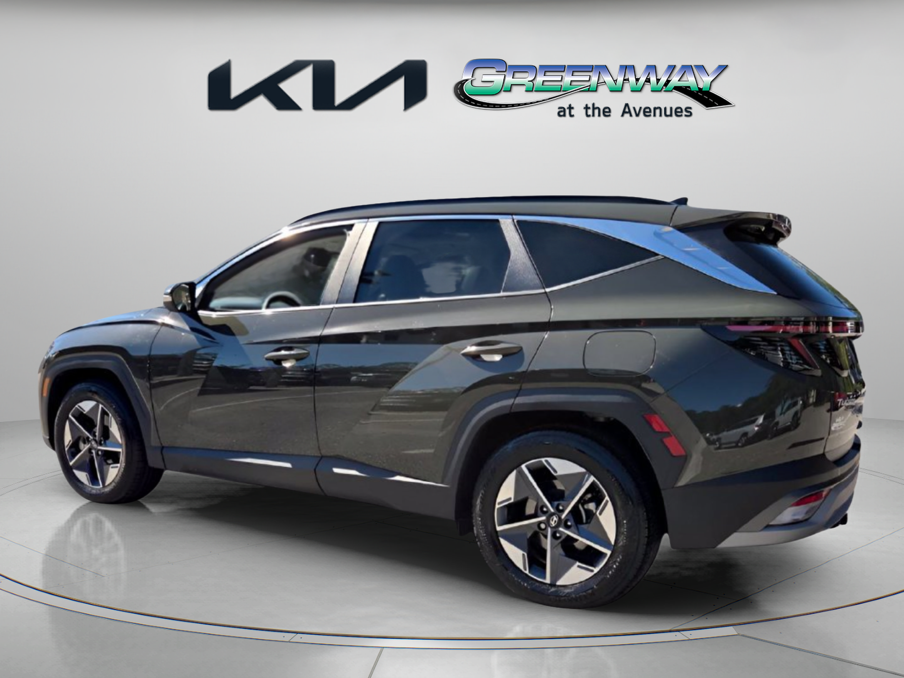 Used 2025 Hyundai Tucson SEL FWD image 5