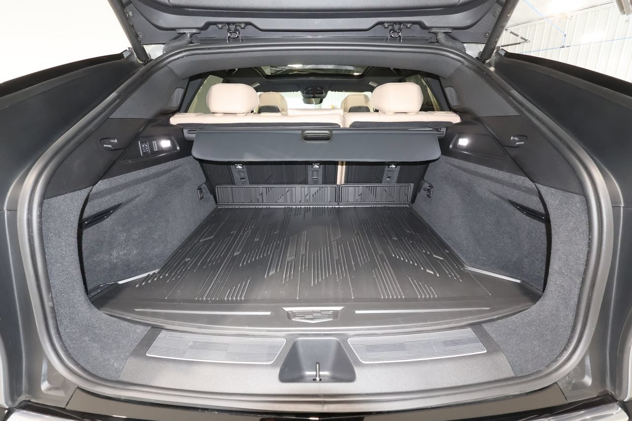 Certified 2026 Cadillac Lyriq Signature Luxury w/ Nappa Leather Package AWD/4WD image 24