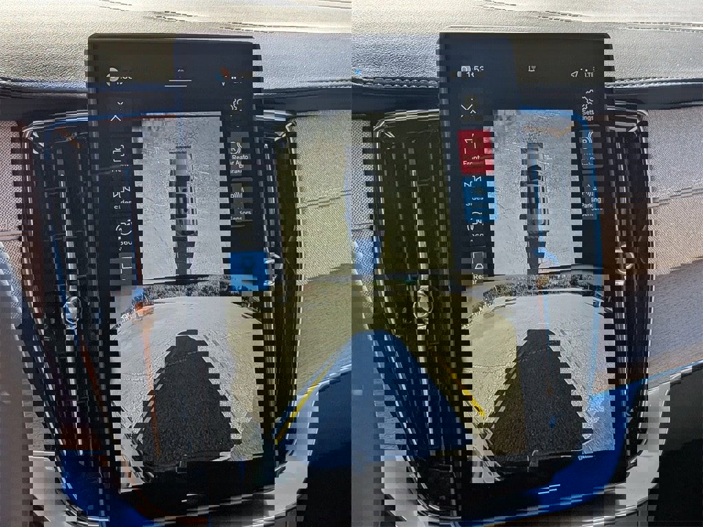 New 2026 Volvo XC90 B6 Ultra w/ Protection Package Premier image 24