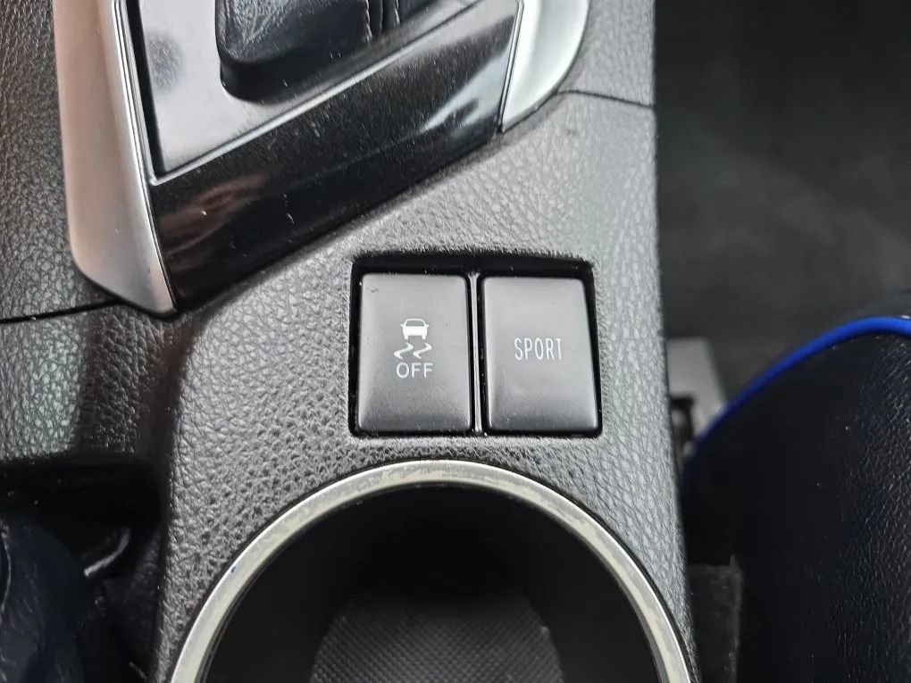 Used 2019 Toyota Corolla SE FWD image 30