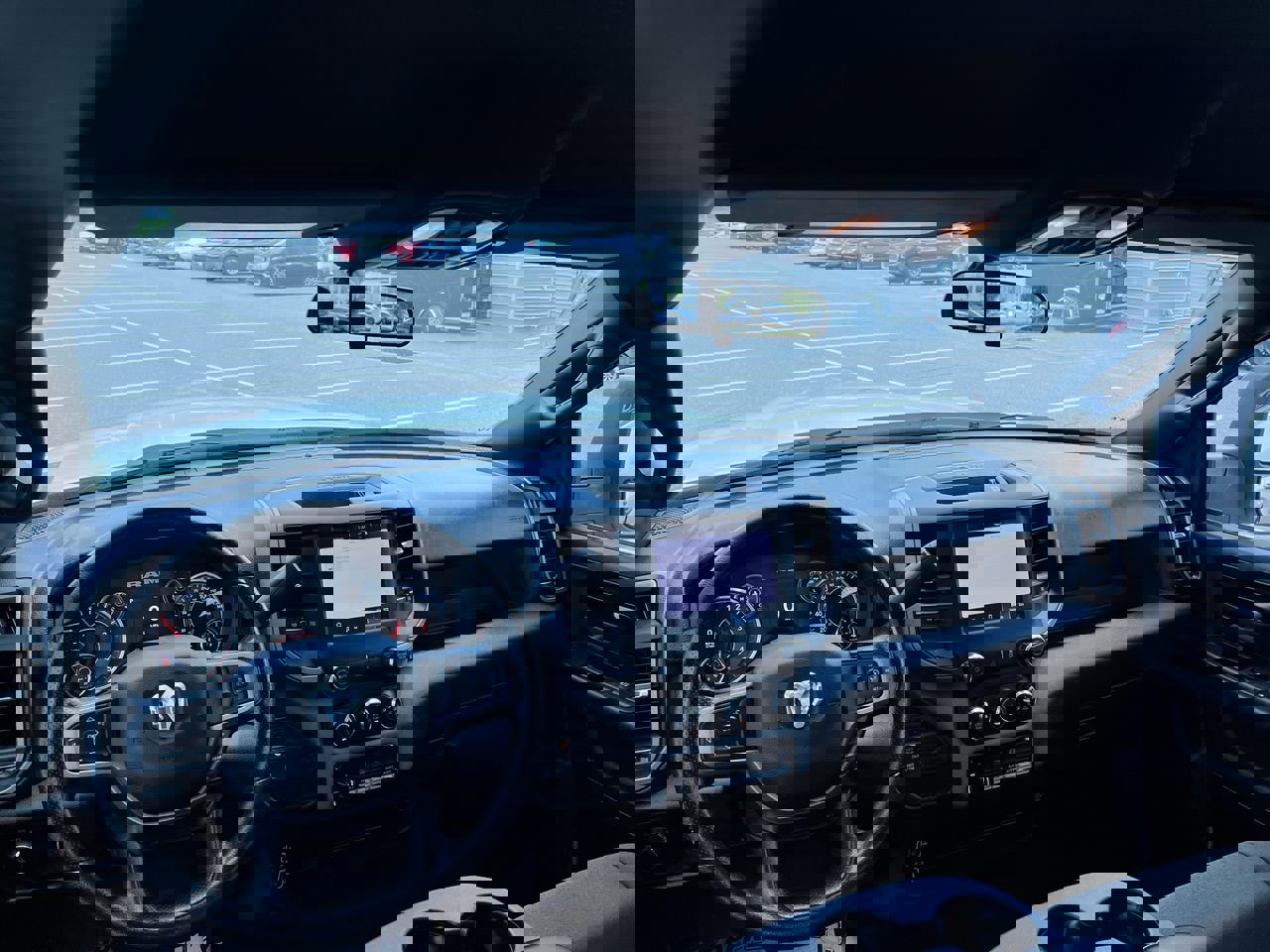 Used 2024 RAM 2500 Tradesman w/ Chrome Appearance Group image 27