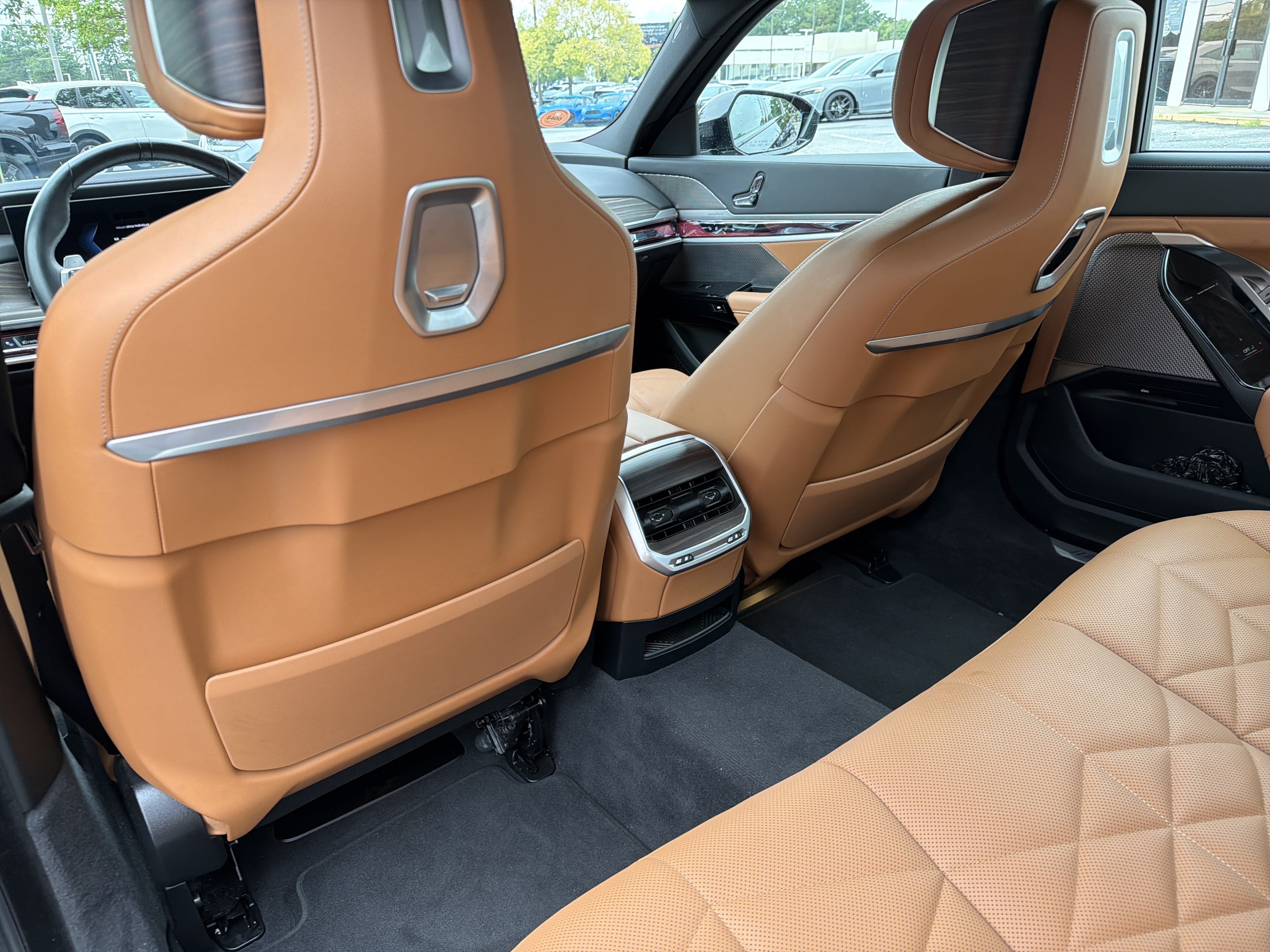 Certified 2026 BMW 740i xDrive AWD/4WD image 20