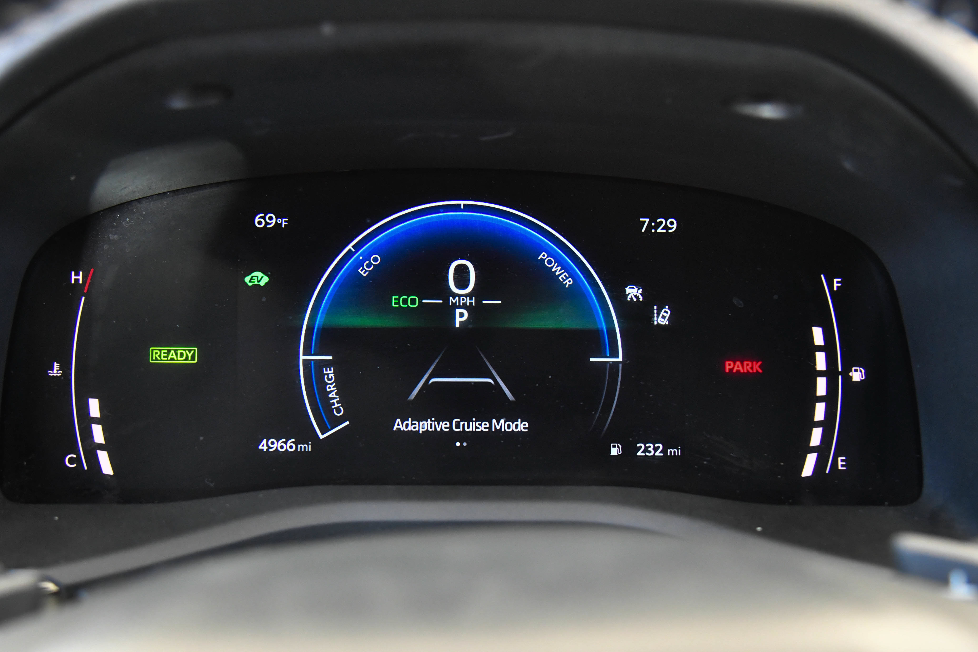 Used 2026 Toyota Camry SE FWD image 31