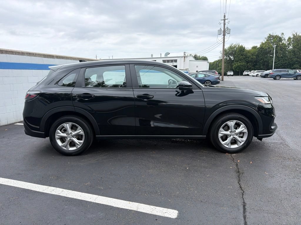 Certified 2024 Honda HR-V LX image 6